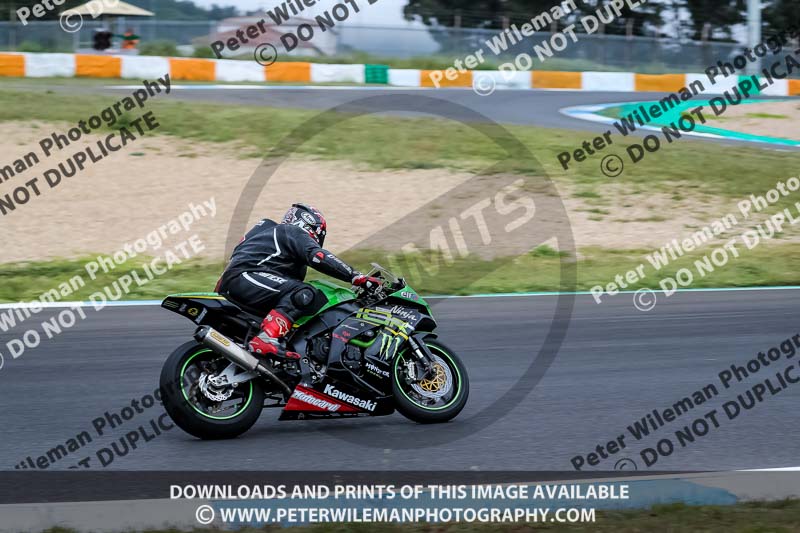 estoril;event digital images;motorbikes;no limits;peter wileman photography;portugal;trackday;trackday digital images